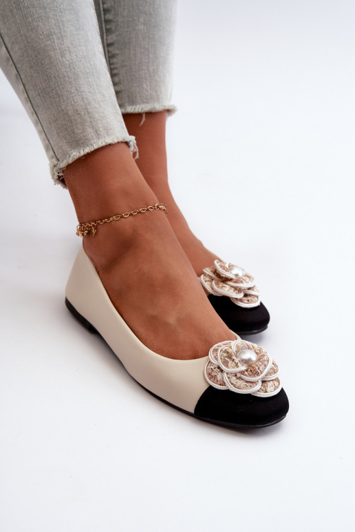 Women's Ballerina Flats in Beige Eco Leather with Decorative Detail Divinella