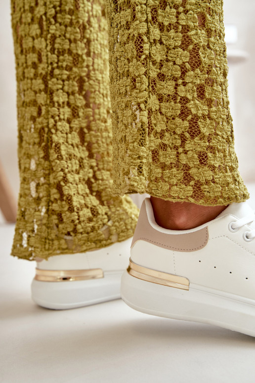 - Nevelena     - Nevelena