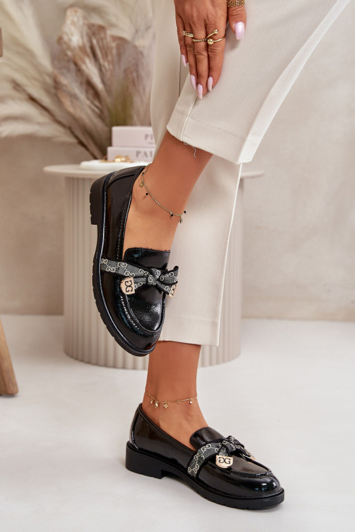 Patent Ladies Moccasins With Bow Black S.Barski HY42-331A Patent Ladies Moccasins With Bow Black S.Barski HY42-331A
