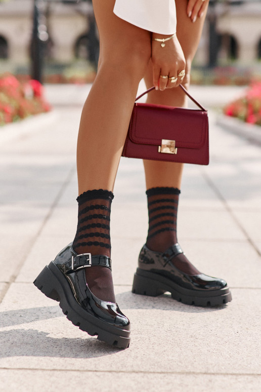Lacquered Women's Shoes With Buckle Black Plikuria