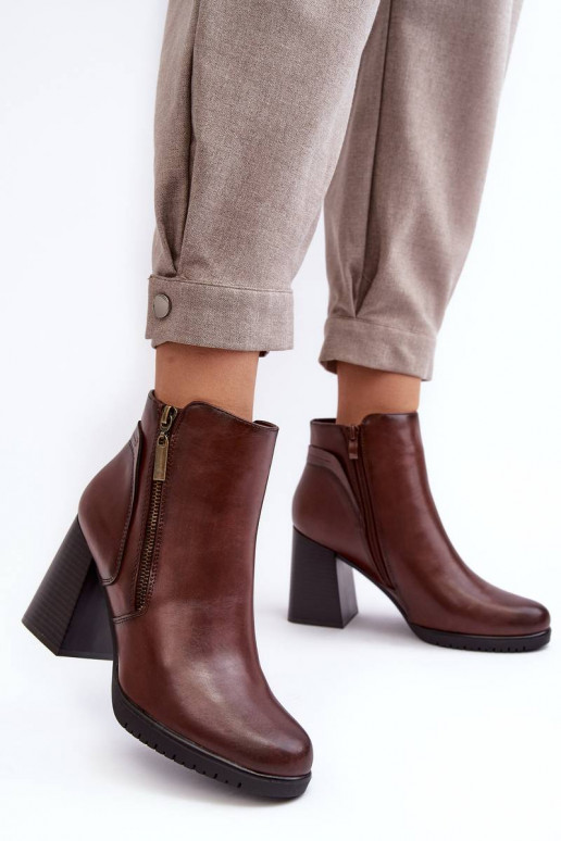 Boots with high heels brown color Ryelle Boots with high heels brown color Ryelle
