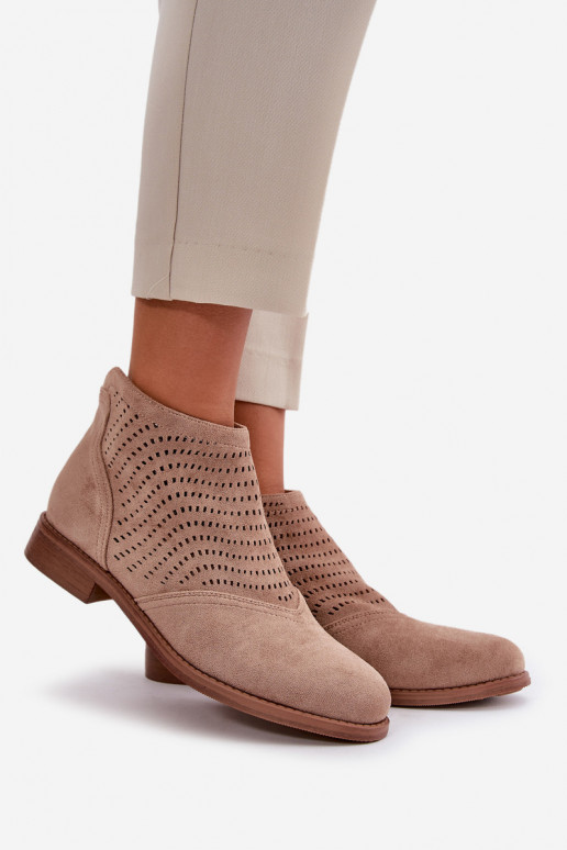 Women's wide-heeled openwork heels in... Women's wide-heeled openwork heels in...