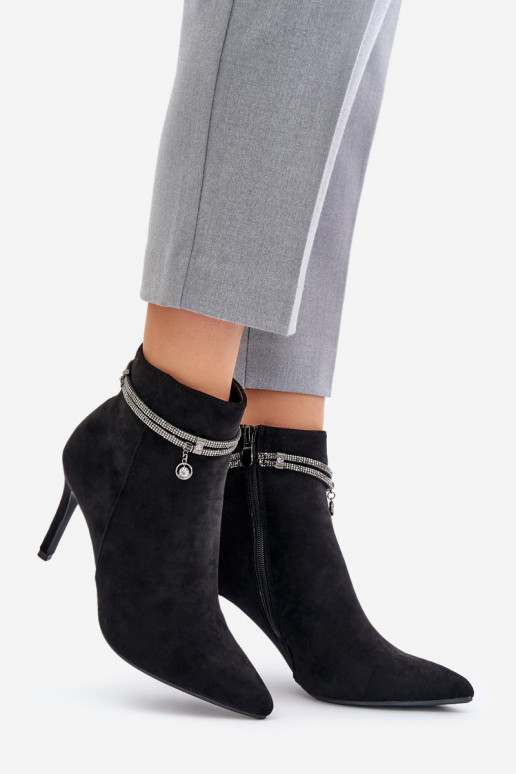 Ocieplane Botki Na Szpilce Z Ozdobnym Paskiem Eko Zamszowe Vinceza 16469 Czarne
