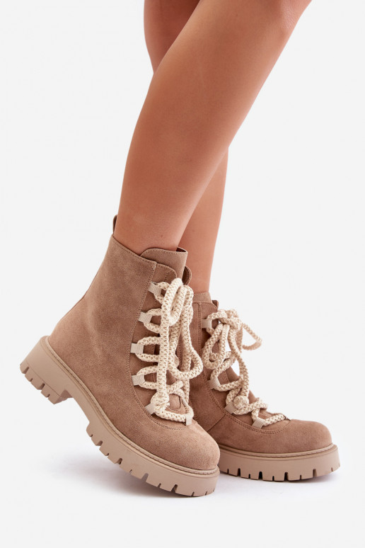 Warm ankle boots made of eco suede with a zipper beige Caellita Warm ankle boots made of eco suede with a zipper beige Caellita