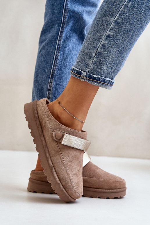 Women's platform slippers insulated... Women's platform slippers insulated...