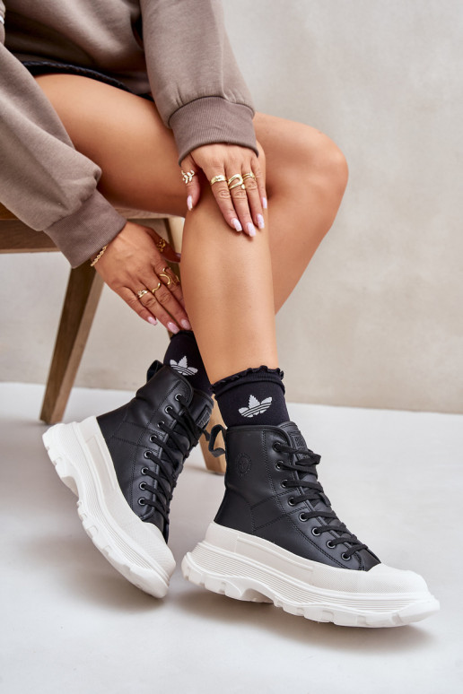 Leather Insulated Sneakers On Massive Platform Big Star OO274A599 Black Leather Insulated Sneakers On Massive Platform Big Star OO274A599 Black