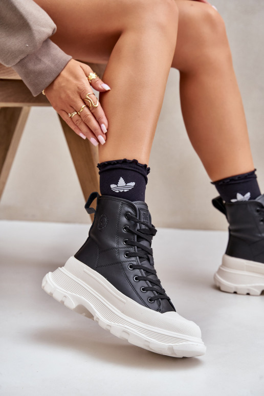 Leather Insulated Sneakers On Massive Platform Big Star OO274A599 Black Leather Insulated Sneakers On Massive Platform Big Star OO274A599 Black