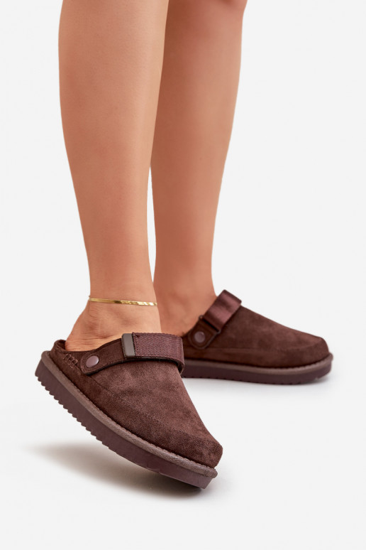 Insulated women's slippers on platform chocolate Neliel Insulated women's slippers on platform chocolate Neliel