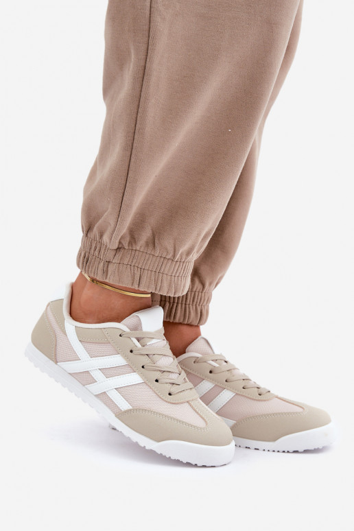 Low Sneakers Women's Beige Eezore
