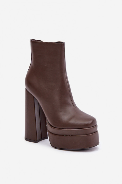 Boots On Massive Platform And Heel Insulated Chocolate Selahra Boots On Massive Platform And Heel Insulated Chocolate Selahra