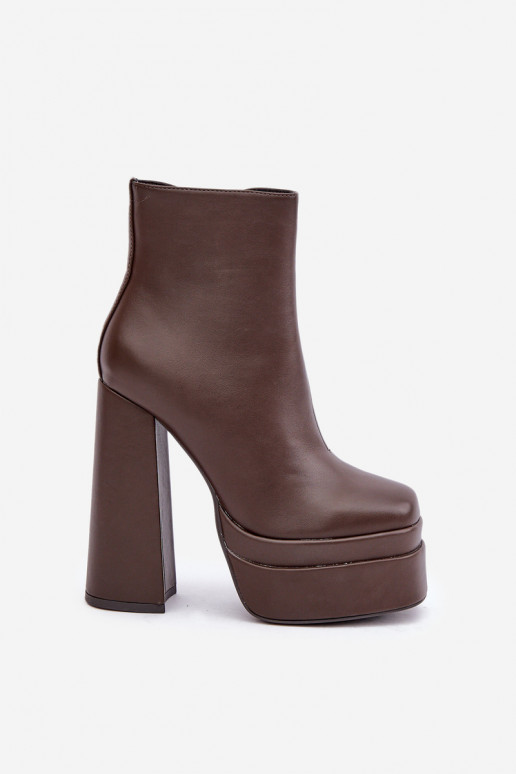 Boots On Massive Platform And Heel Insulated Chocolate Selahra Boots On Massive Platform And Heel Insulated Chocolate Selahra