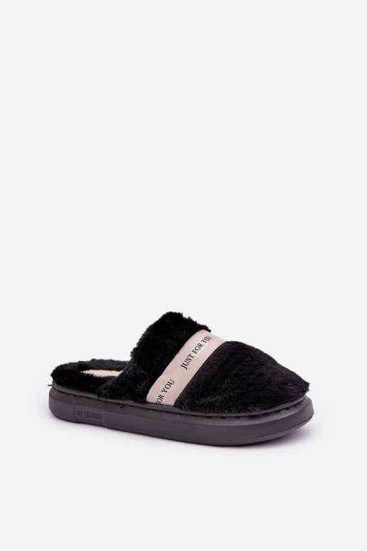Furry Slippers With Decorative Strap Black Savalithea