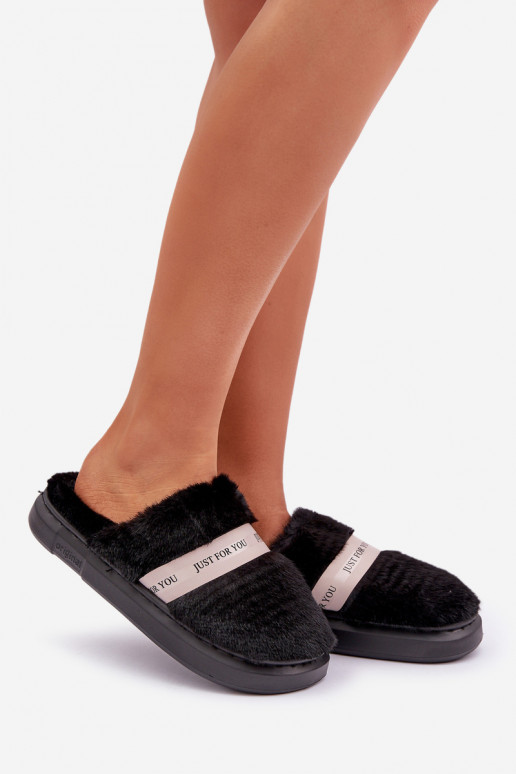 Furry Slippers With Decorative Strap Black Savalithea