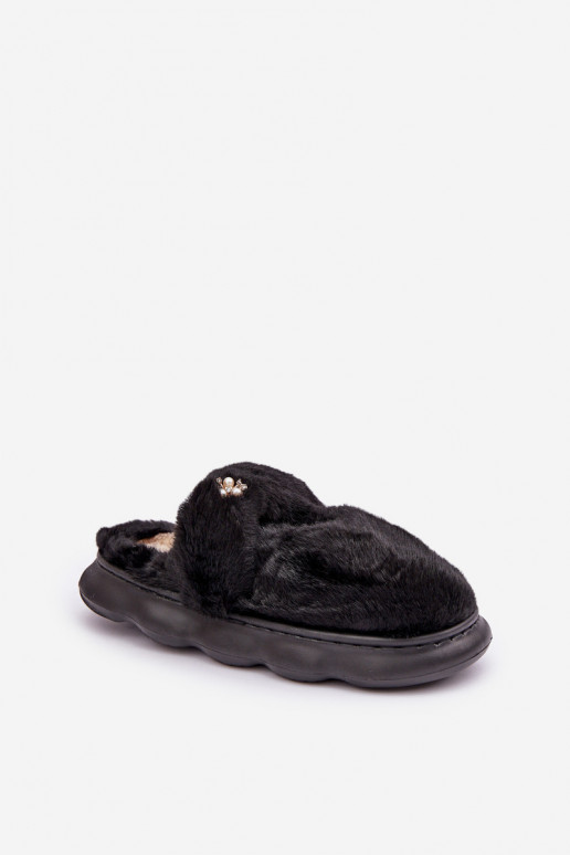 Furry Slippers With A Small Brooch Black Primaria