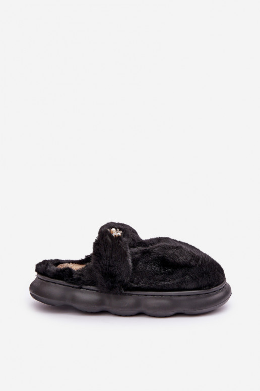 Furry Slippers With A Small Brooch Black Primaria
