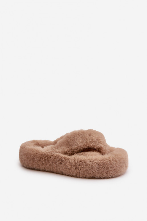 Womens Fur Slippers On Thick Sole...