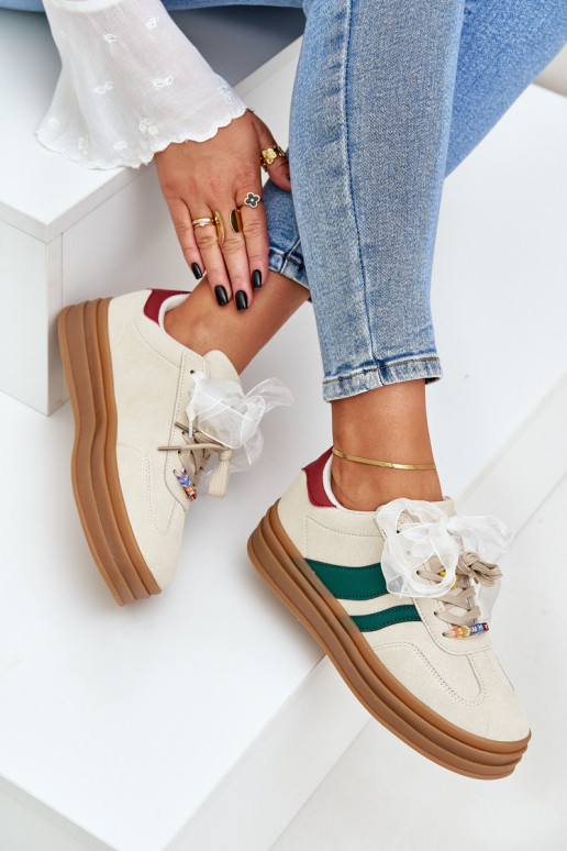   Z Przypinkami  Jariana