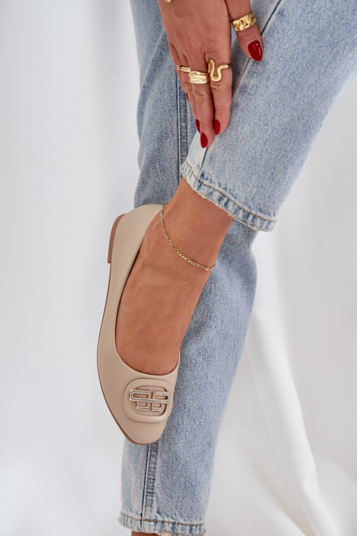 Ballet Flats On Flat Sole With Decoration Beige Ainoria