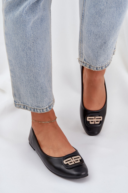 Baleriny Na Płaskiej Podeszwie Z Ozdobą Czarne Ainoria