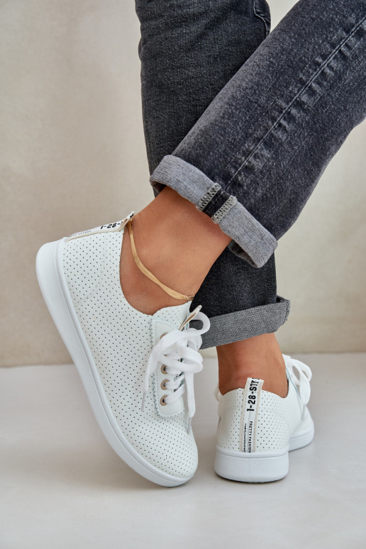Ladies Perforated Lace-Up Sneakers Light Beige Carinel Ladies Perforated Lace-Up Sneakers Light Beige Carinel