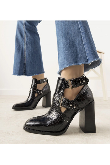 Black boots Wonderful