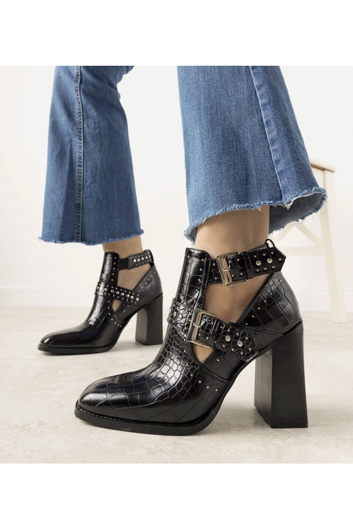 Black boots Wonderful