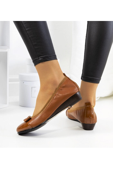 Brown ballerinas Rees 2