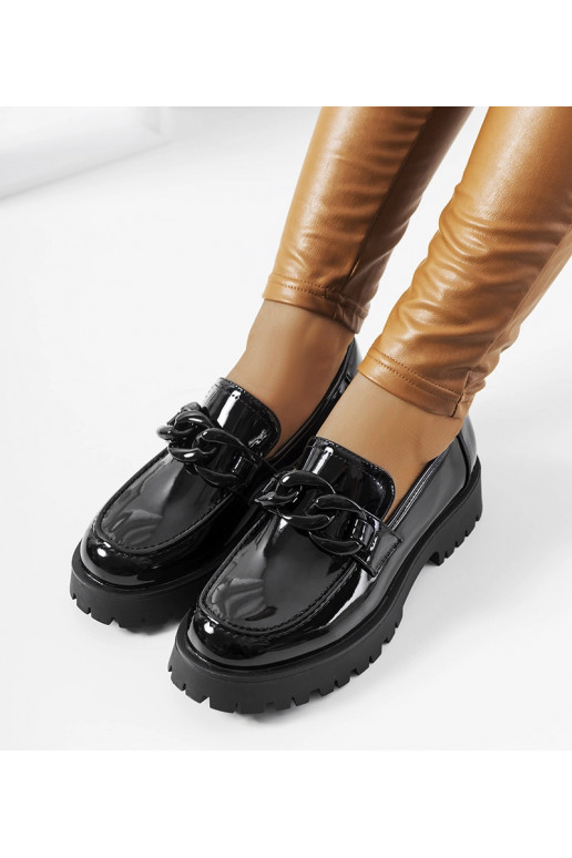 Black brogues on thick sole Melisande