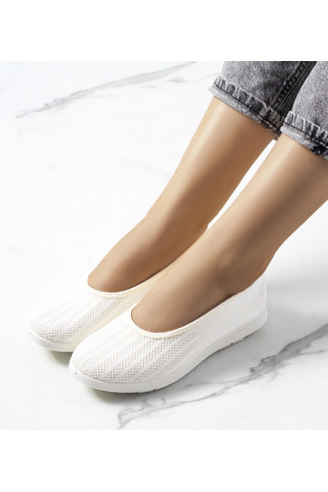 Beige trainers Venancia 2