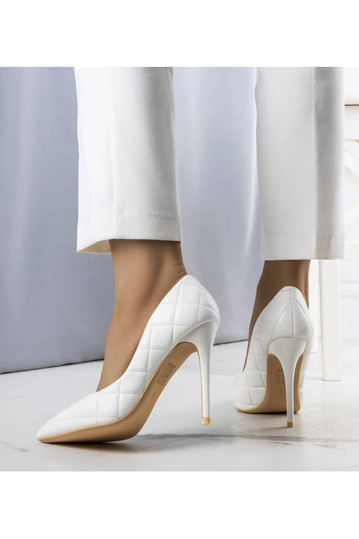 Beige high heels Thrower