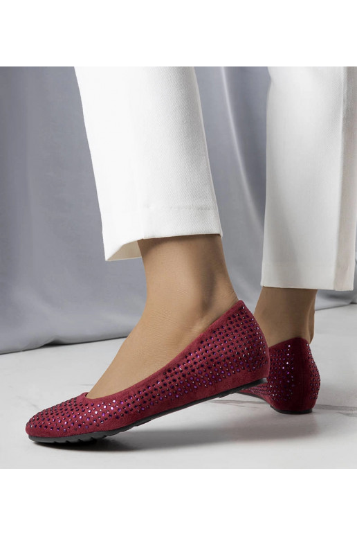 Bordowe balerinki na krytej koturnie...