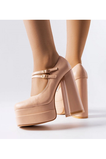 Beige high heels Thrower