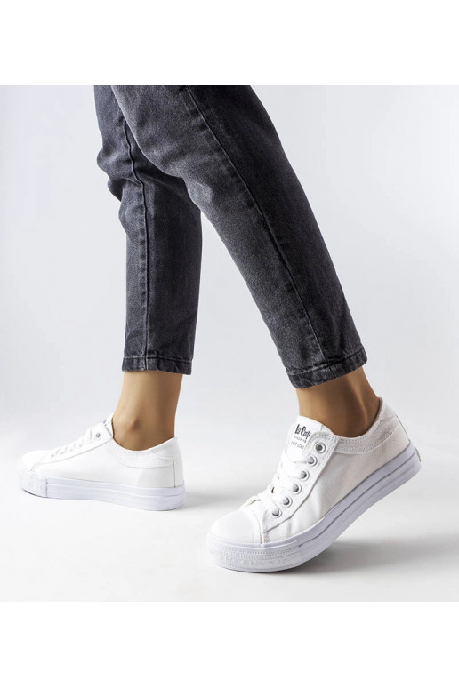 Białe trampki Lee Cooper LCW-22-31-0979L