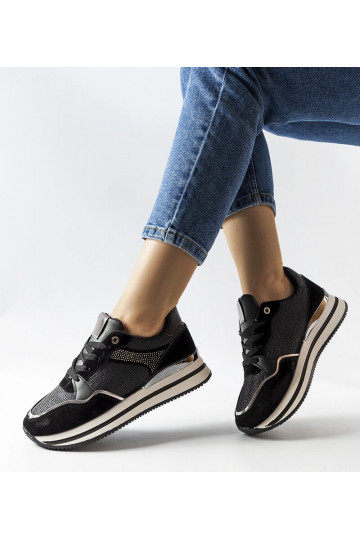 Czarne błyszczące sneakersy... 2