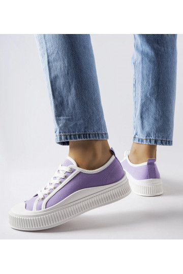 Black trainers Beat