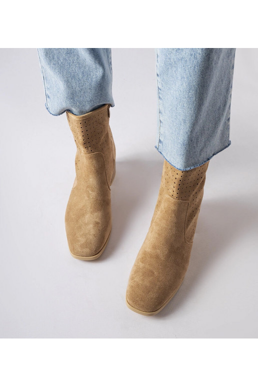 Beige boots Huff