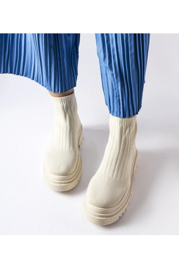 White trainers Justar