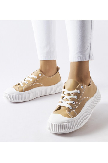Black trainers Beat