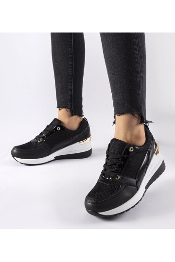 Czarne sneakersy na...