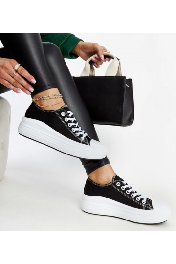 Black trainers Beat 2