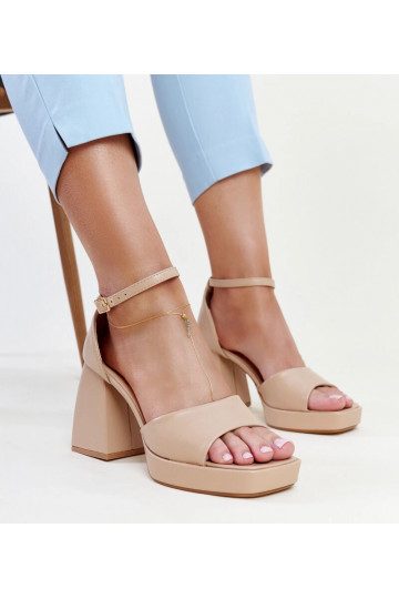 Yellow sandals Dolores