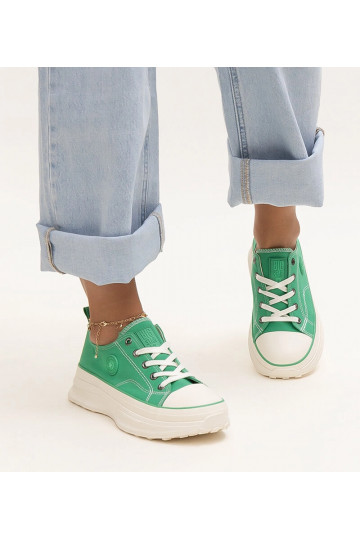 White trainers Big Star...
