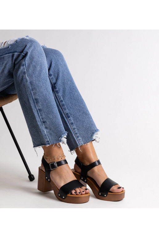 Black sandals on a block heel Millo