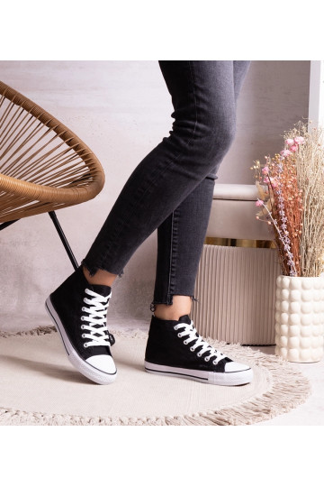White trainers Big Star... 2
