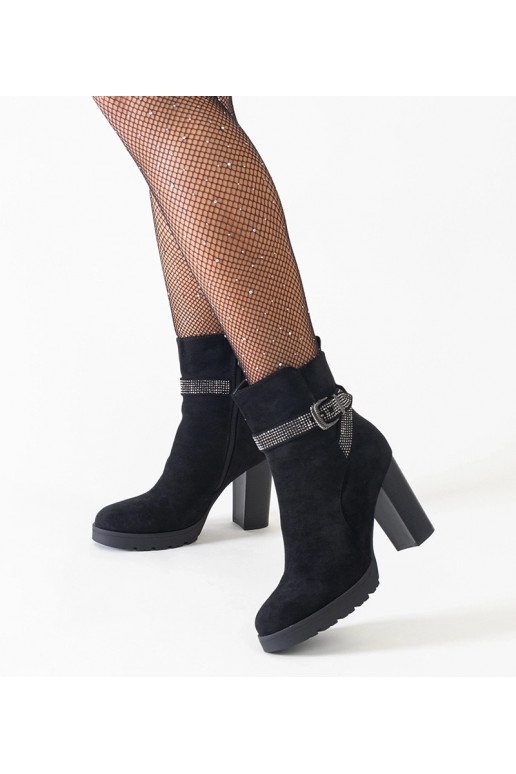 Black cowboy boots on the block heel...