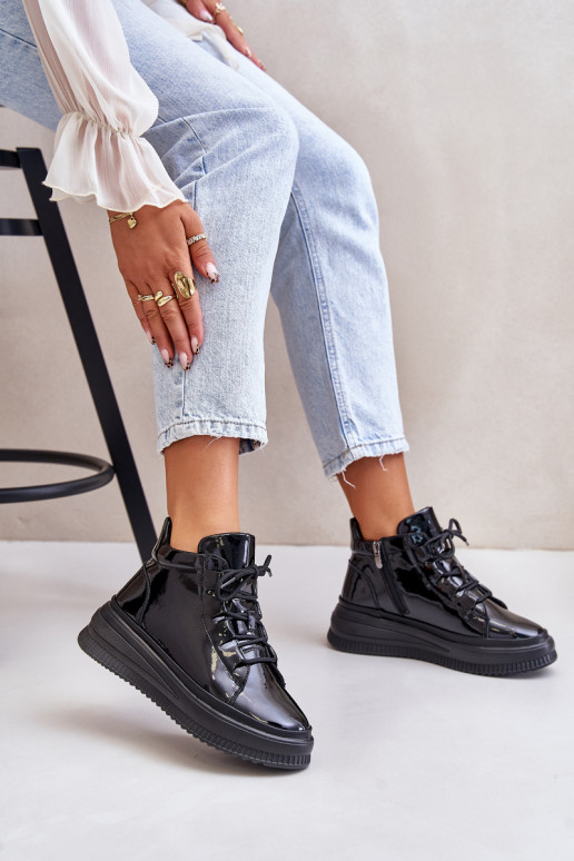 Su lako efektu sportiniai bateliai su... Su lako efektu sportiniai bateliai su...