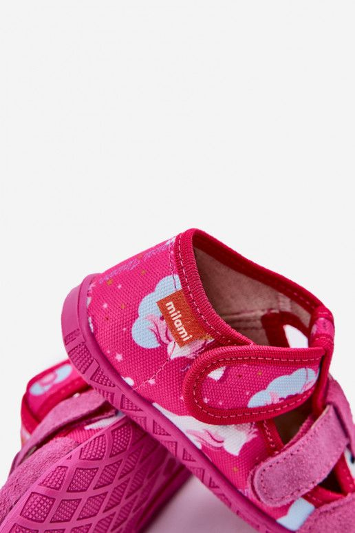 Children's slippers Milami with Velcro in unicorns fuchsia Reathiana