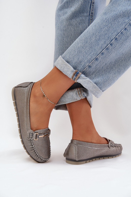 Glitter Flat Moccasins Made Of Natural Leather D&A LR51-546 Silver Glitter Flat Moccasins Made Of Natural Leather D&A LR51-546 Silver