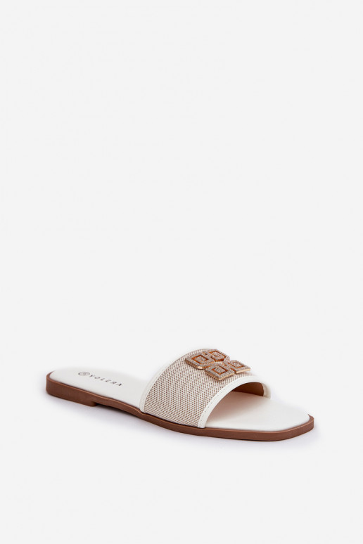 Elegant women's sandals with decoration on flat heel white Lovehia Elegant women's sandals with decoration on flat heel white Lovehia