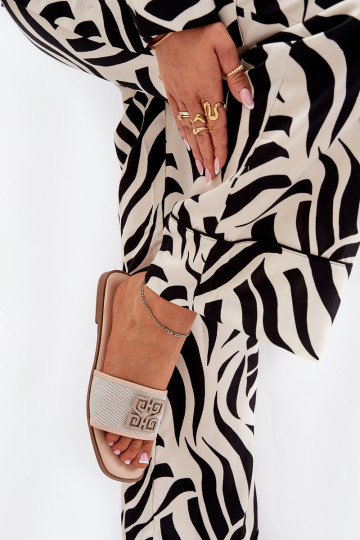 Eleganckie Klapki Damskie Z Ozdobą Na Płaskim Obcasie Beżowe Lovehia